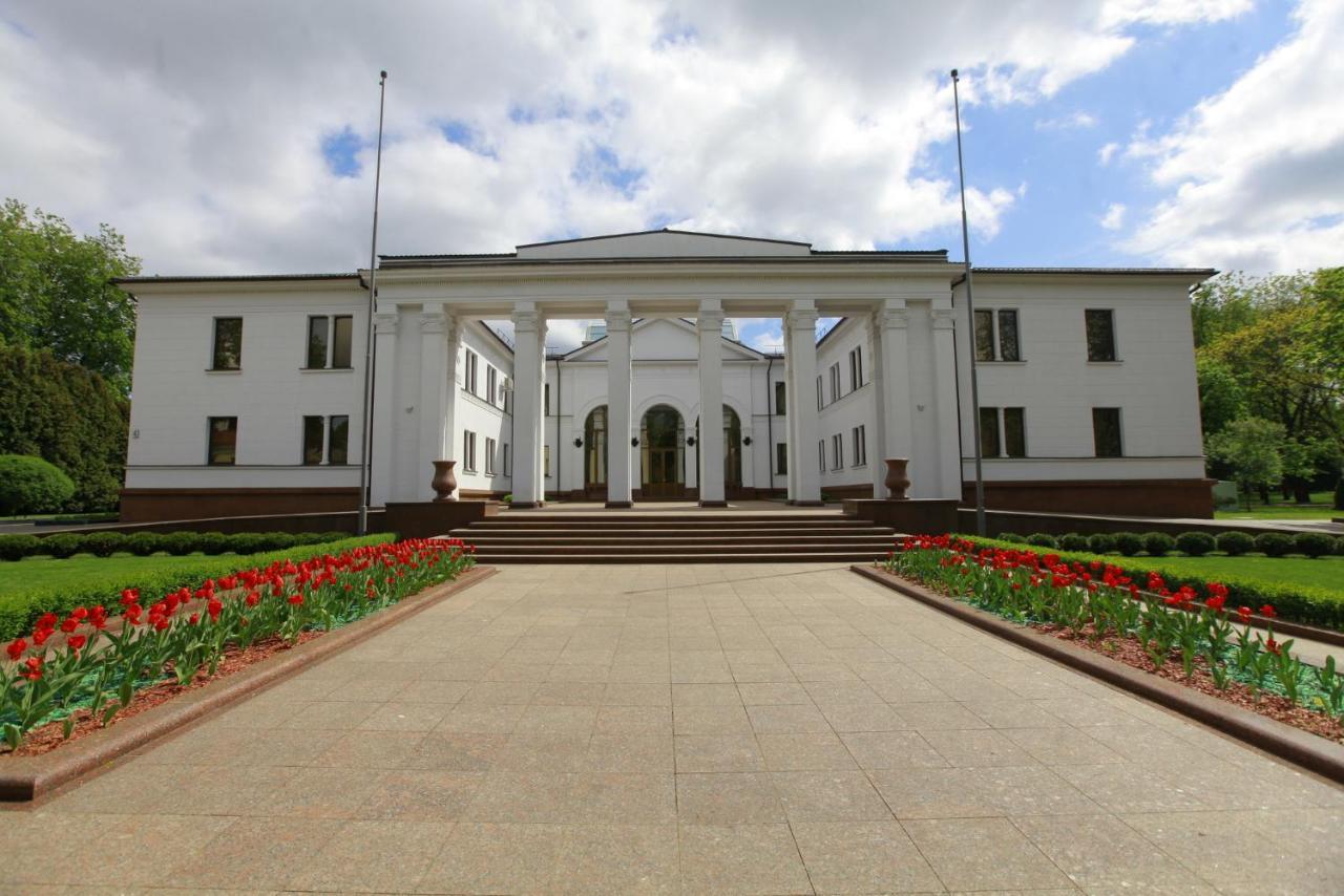 Vip Apartments Dipservice Hall Minsk Eksteriør bilde