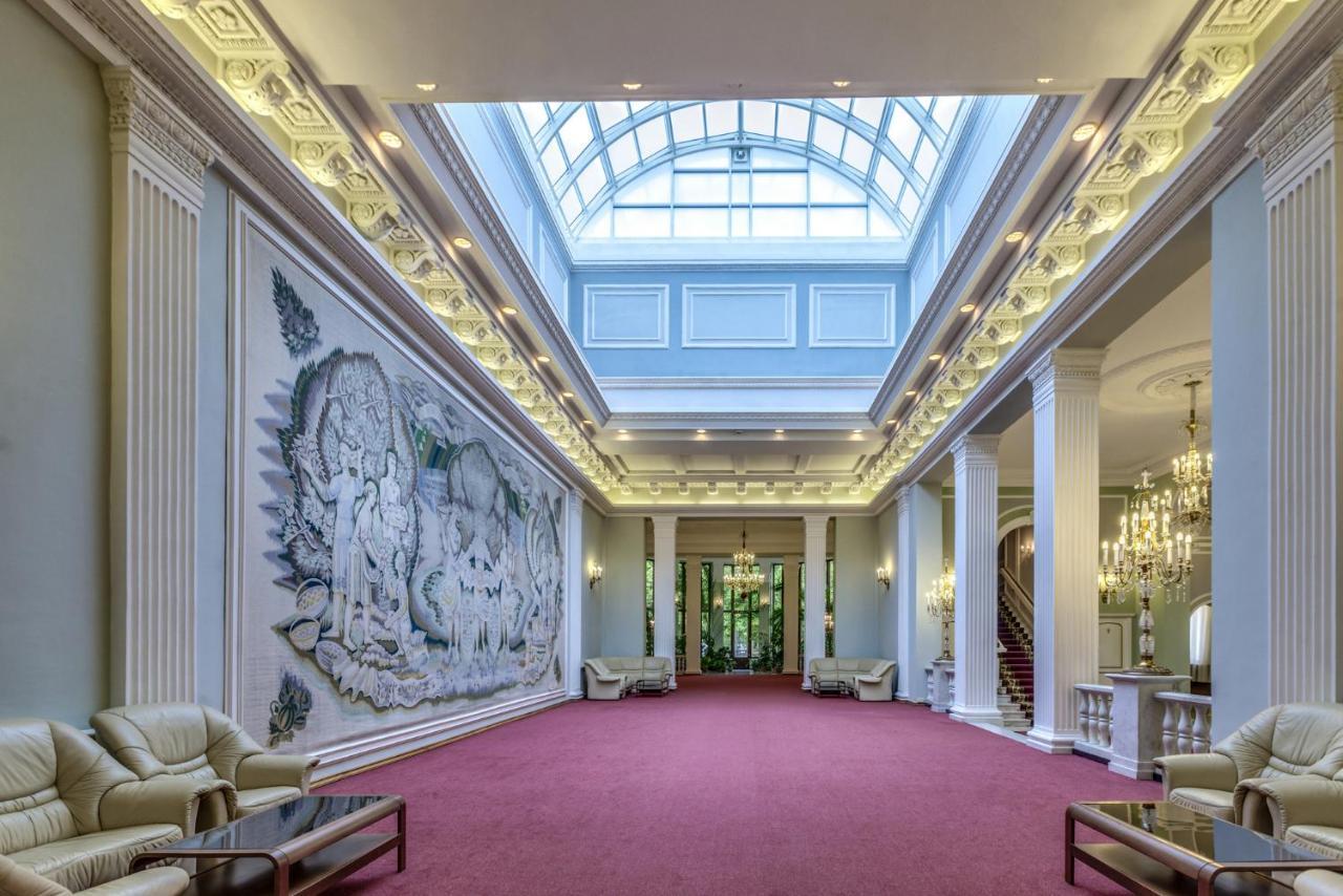 Vip Apartments Dipservice Hall Minsk Eksteriør bilde