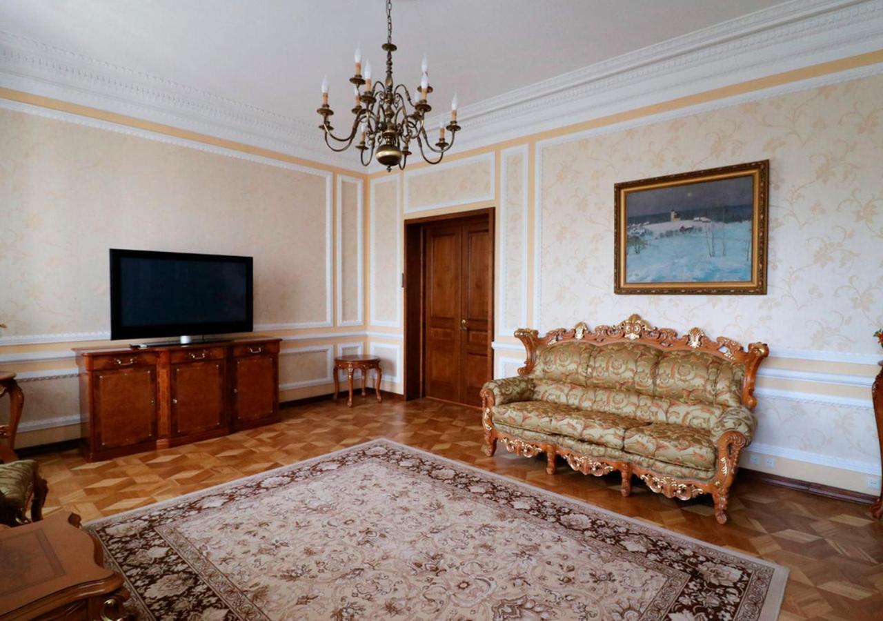 Vip Apartments Dipservice Hall Minsk Eksteriør bilde