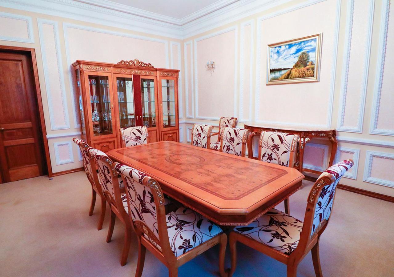 Vip Apartments Dipservice Hall Minsk Eksteriør bilde