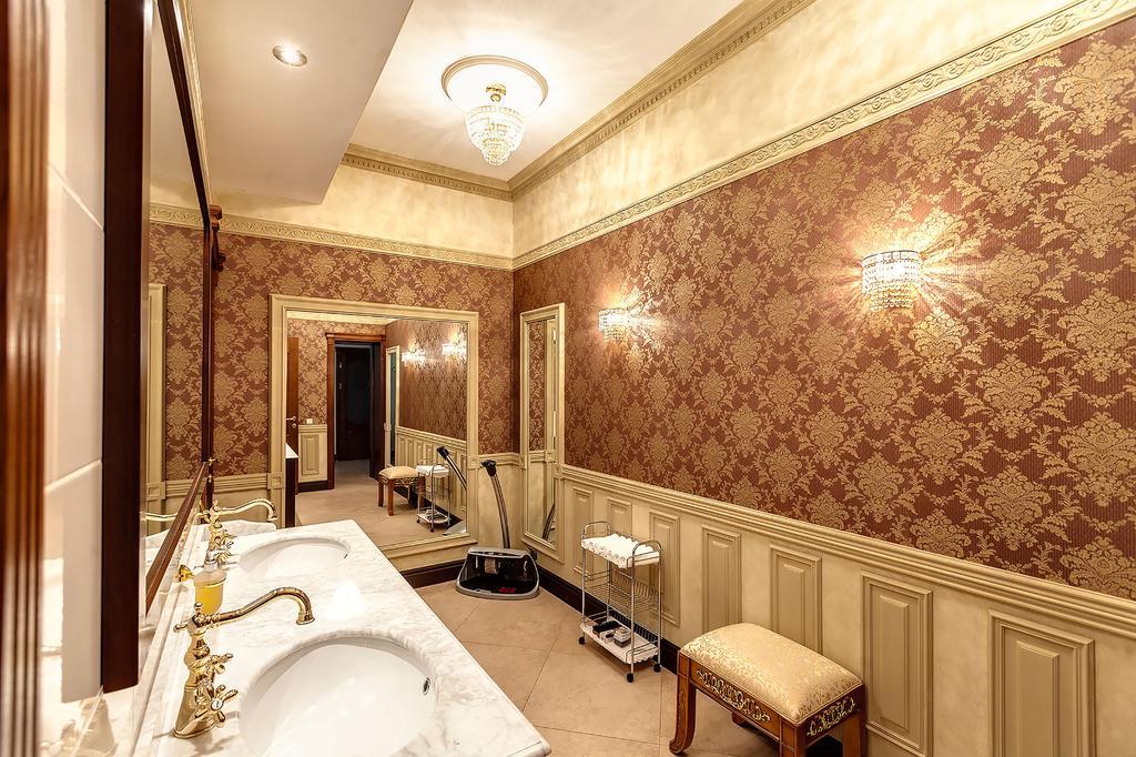 Vip Apartments Dipservice Hall Minsk Eksteriør bilde